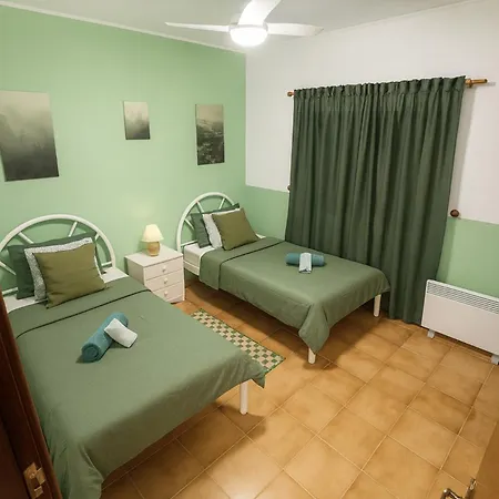 Apartment Algarve Dona Ana 88 *