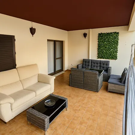 Algarve Dona Ana 88 *